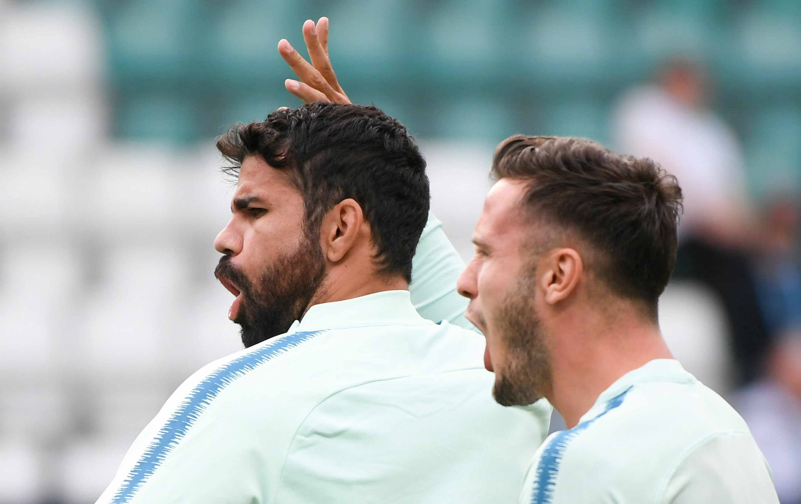 包含赛前里尔备战欧超杯,门线救险细节流出,目标明确,球队文化被再次提及的词条 包含赛前里尔备战欧超杯,门线救险细节流出,目标明确,球队文化被再次提及的词条