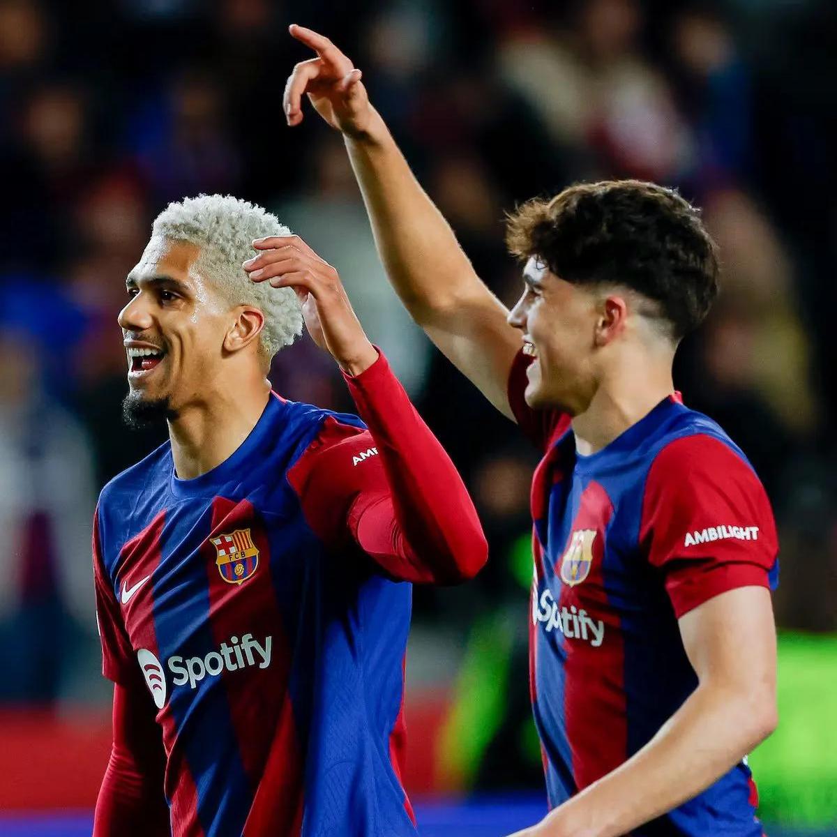  英超赛程吃紧，AC米兰转会期官宣签约，赛场秩序良好，临场指挥获称赞